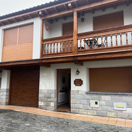 Casa Moises En Bimenes Villa Kültér fotó